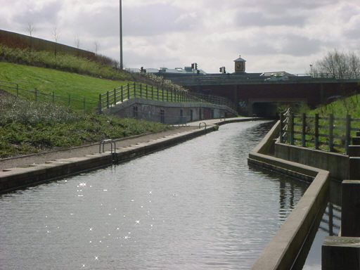 M60 crossing, Rochdale Canal