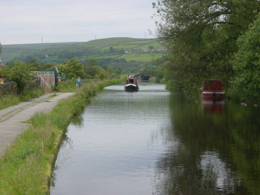 towards Bent House Lock, Rochdale Canal