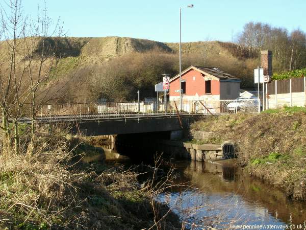 Burgy Banks, Merton Bank Road, Sankey Canal Burgy Banks, Merton Bank Road, Sankey Canal