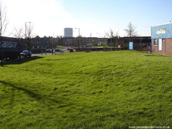 Park Road, Sankey Canal