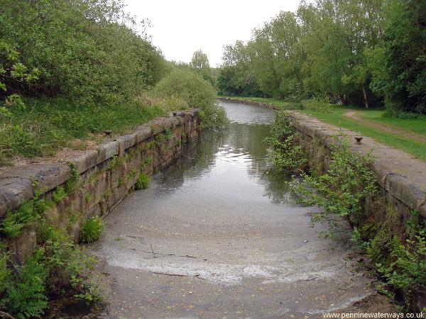 Bradley Lock, Sankey Canal