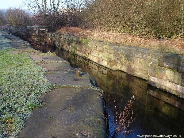 Bradley Lock, Sankey Canal