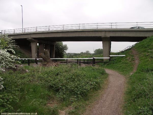 Alder Lane, Sankey Canal