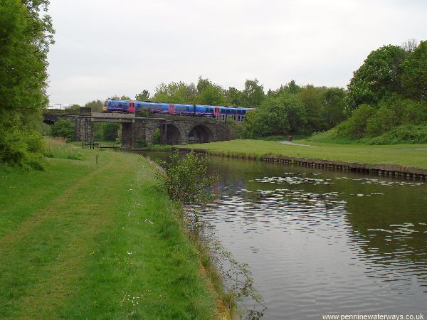 Seven Arches, Sankey Canal