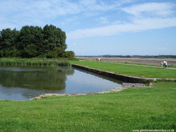 Spike Island, Sankey Canal Spike Island, Sankey Canal