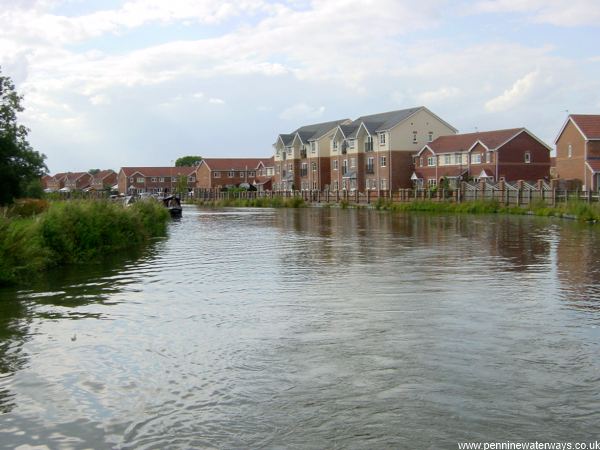 apartments and houses in Thorne