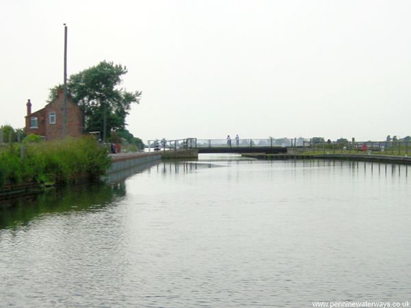 Maud's Swing Bridge, Thorne Moors