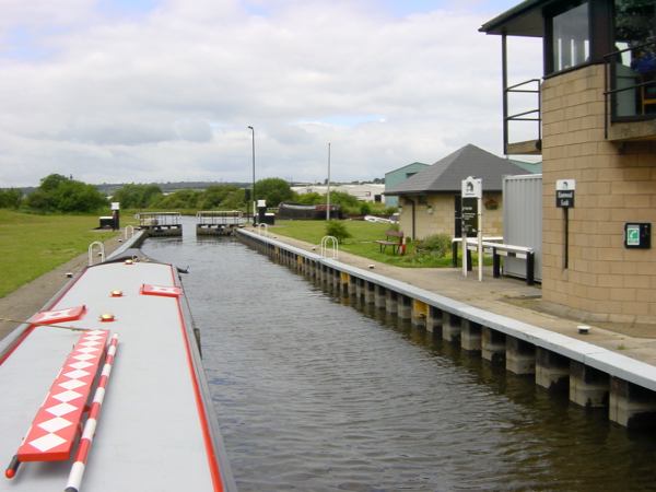 Eastwood Lock, Rotherham Cut