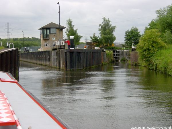 Kilnhurst Lock