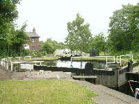 Thornhill Double Locks, Calder and Hebble Navigation, computer desktop wallpaper