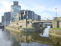 Leeds Lock, Aire and Calder, computer desktop wallpaper