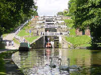 Bingley Five Rise Locks, Leeds Liverpool Canal, computer desktop wallpaper